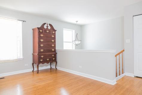 3138 Taunton Street Elgin IL 60124