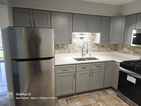 8892 Jody Lane Des Plaines IL 60016