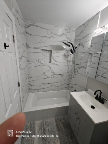 8892 Jody Lane Des Plaines IL 60016