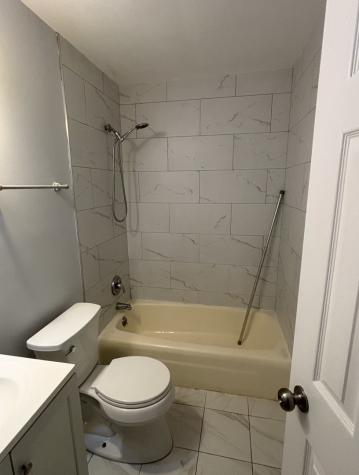 555 Deepwoods Drive Mundelein IL 60060