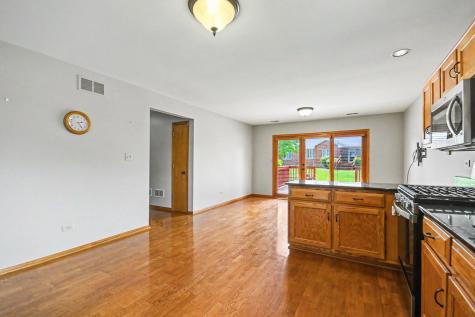 27114 South Quiet Oak Lane Crete IL 60417