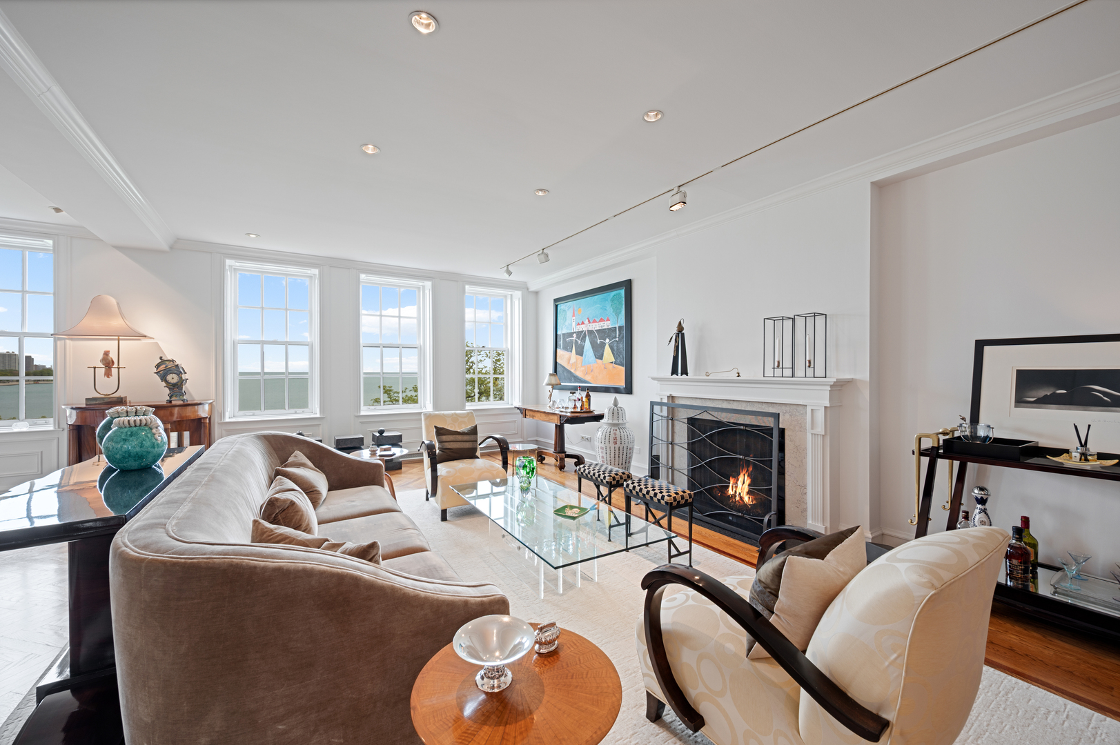 219 East Lake Shore Drive Chicago IL 60611