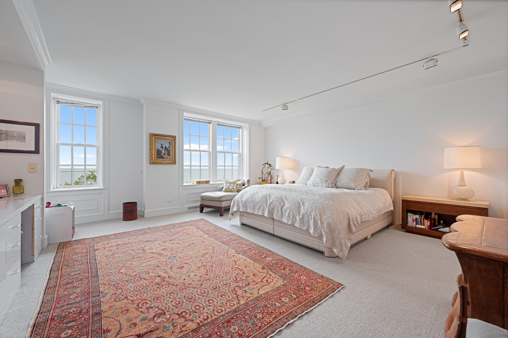 219 East Lake Shore Drive Chicago IL 60611