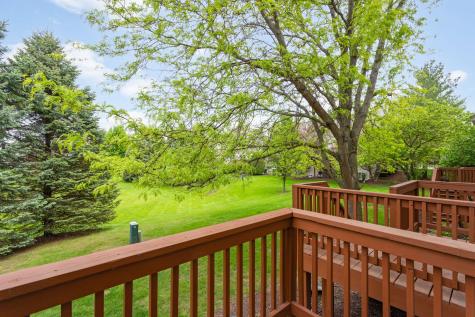 2250 Stoughton Drive Aurora IL 60502