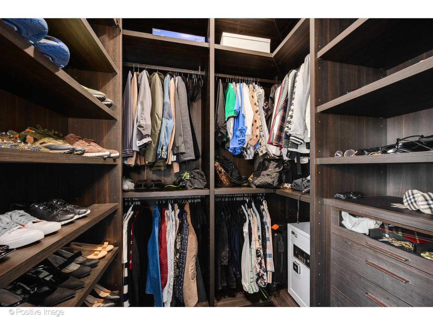600 North Fairbanks Court Chicago IL 60611