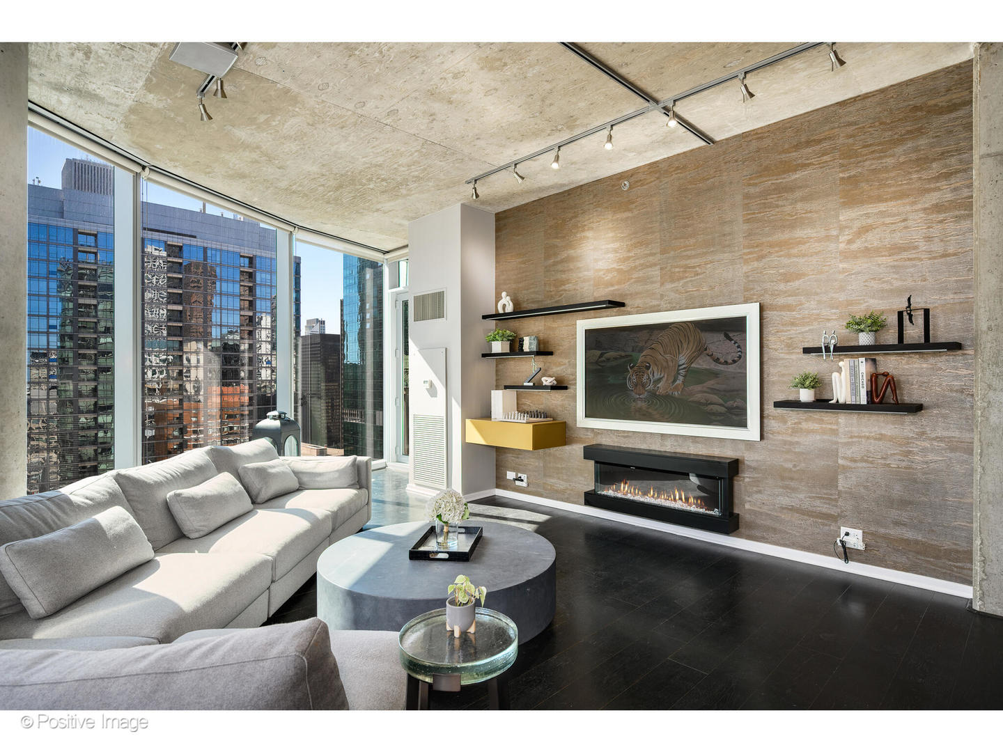 600 North Fairbanks Court Chicago IL 60611