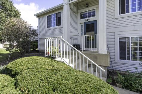 644 South Rosehall Lane Round Lake IL 60073