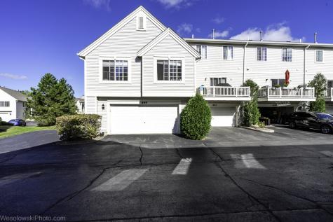 644 South Rosehall Lane Round Lake IL 60073