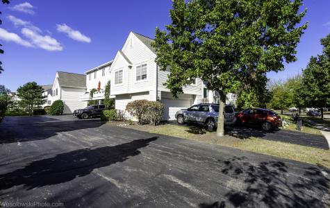 644 South Rosehall Lane Round Lake IL 60073