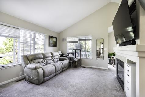644 South Rosehall Lane Round Lake IL 60073