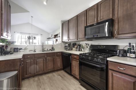 644 South Rosehall Lane Round Lake IL 60073