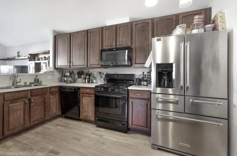 644 South Rosehall Lane Round Lake IL 60073