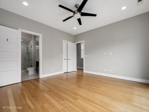 1525 West Fry Street Chicago IL 60642