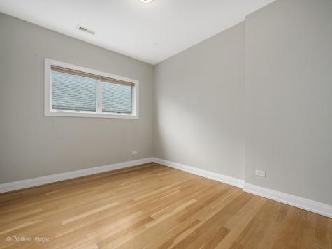 1525 West Fry Street Chicago IL 60642