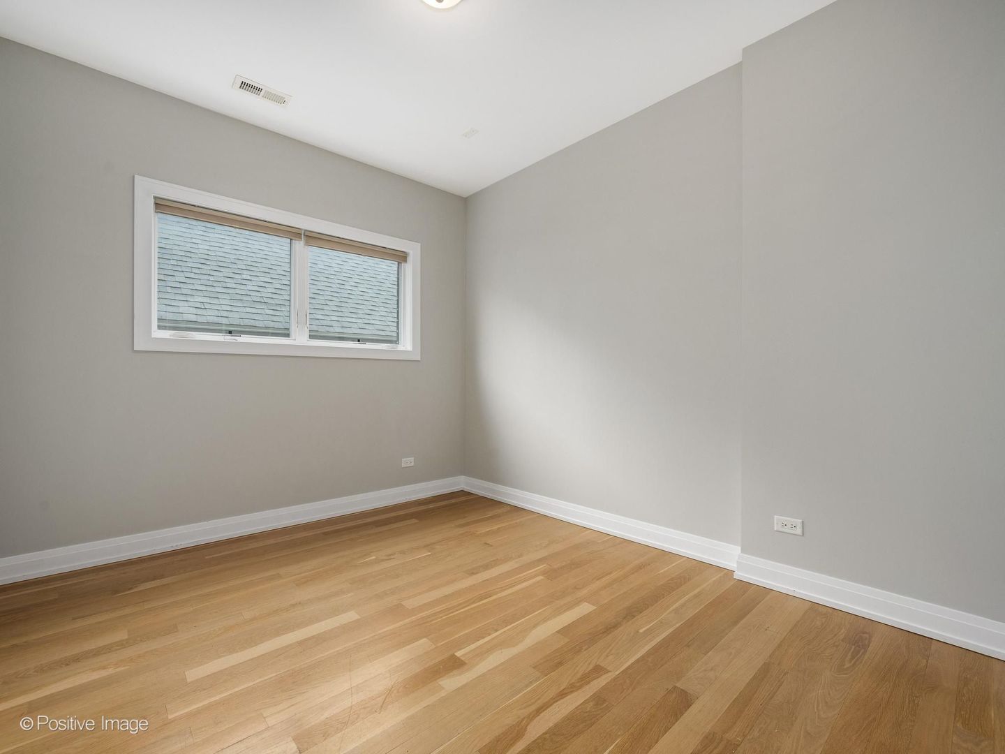 1525 West Fry Street Chicago IL 60642