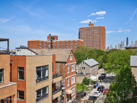 1525 West Fry Street Chicago IL 60642