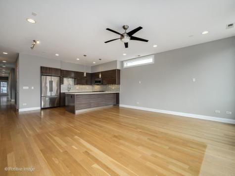 1525 West Fry Street Chicago IL 60642