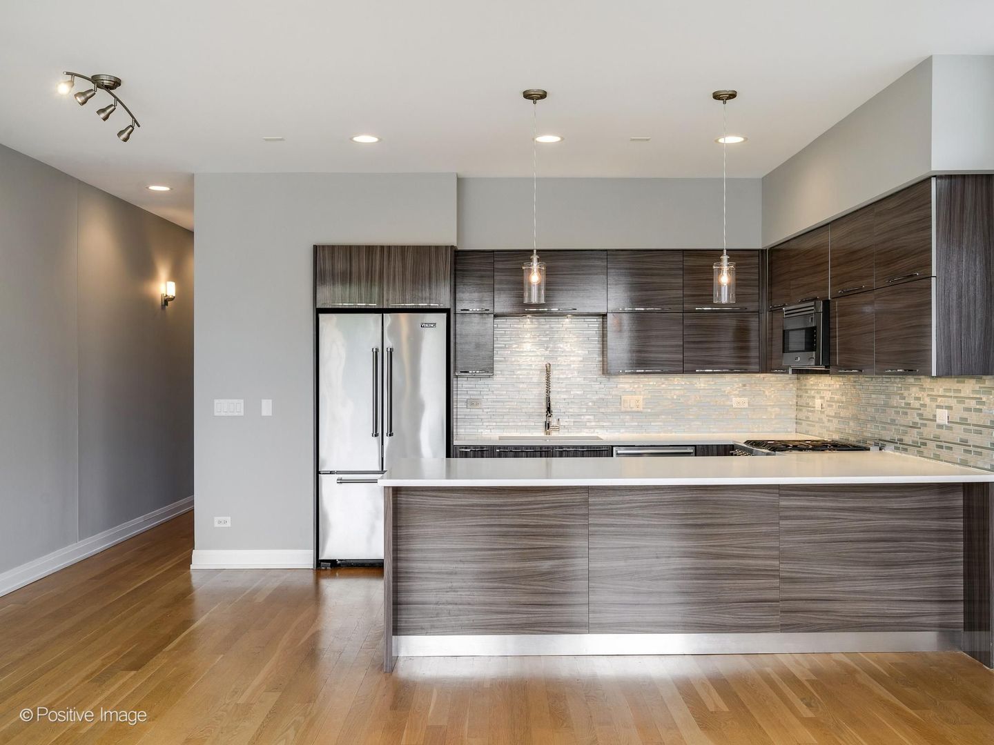 1525 West Fry Street Chicago IL 60642