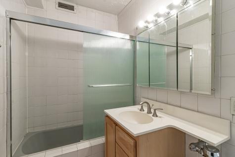 900 North Lake Shore Drive Chicago IL 60611