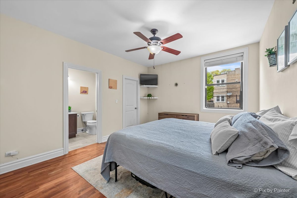 1308 West Granville Avenue Chicago IL 60660