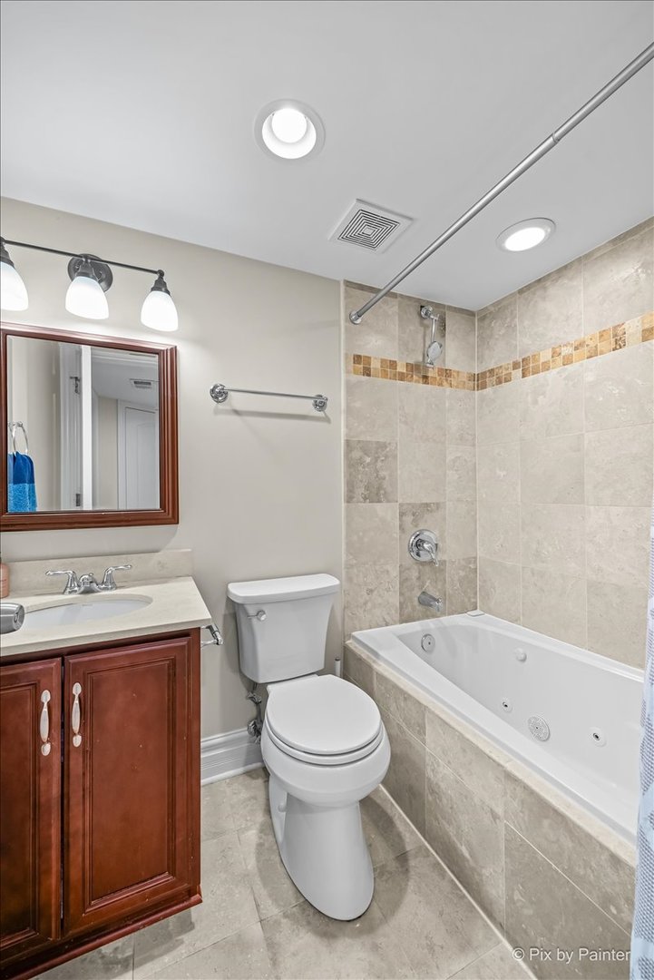 1308 West Granville Avenue Chicago IL 60660