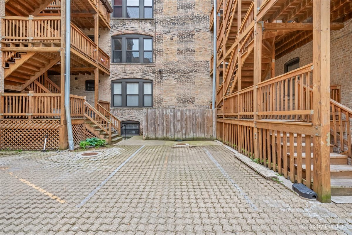 1308 West Granville Avenue Chicago IL 60660