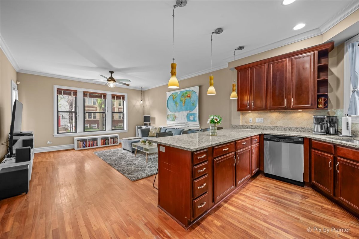 1308 West Granville Avenue Chicago IL 60660
