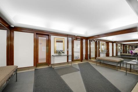 4880 North Marine Drive Chicago IL 60640