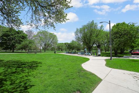 4880 North Marine Drive Chicago IL 60640