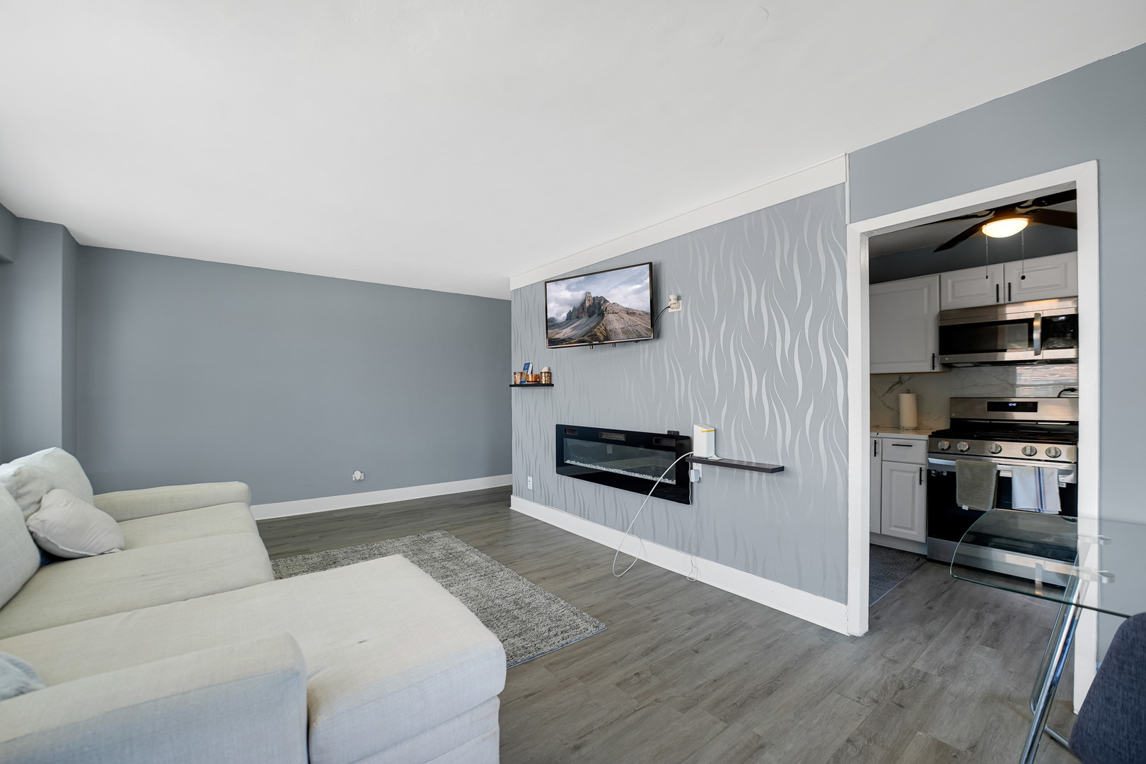 4880 North Marine Drive Chicago IL 60640