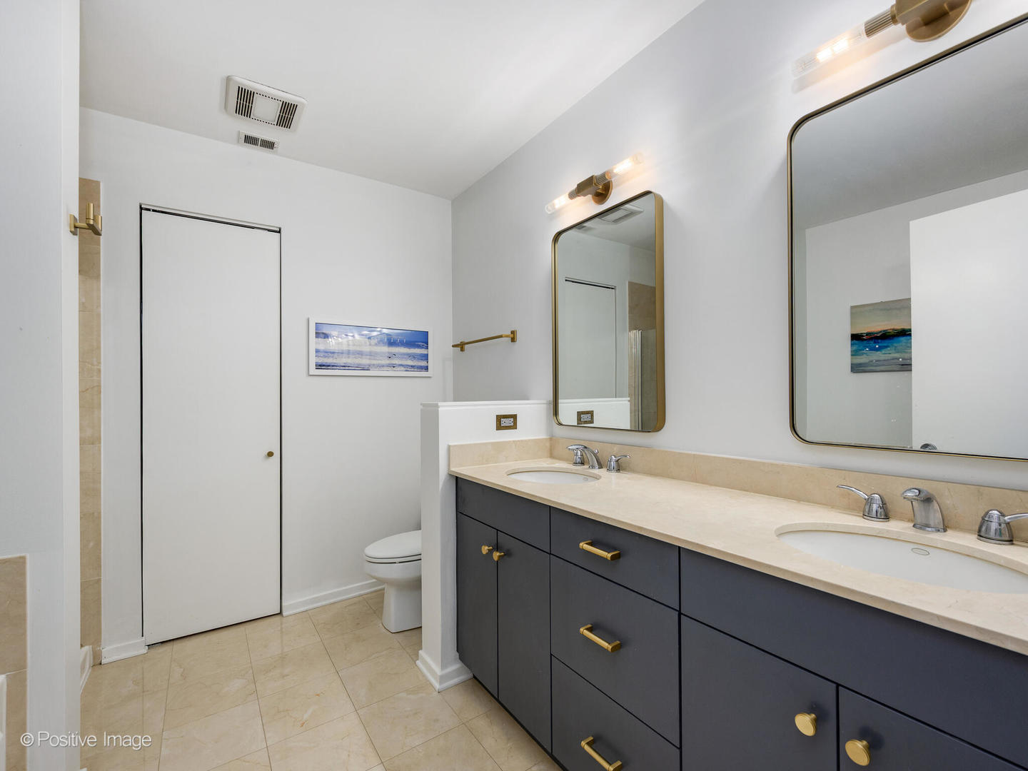 500 West Superior Street Chicago IL 60654