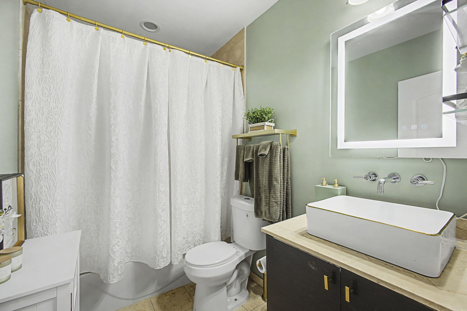 6531 South Kimbark Avenue Chicago IL 60637