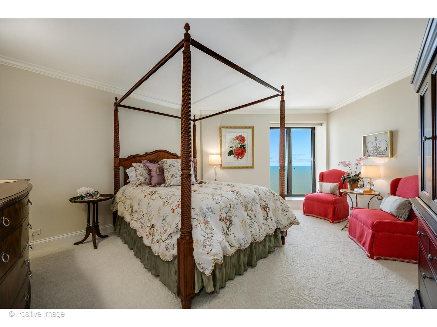 950 North Michigan Avenue Chicago IL 60611