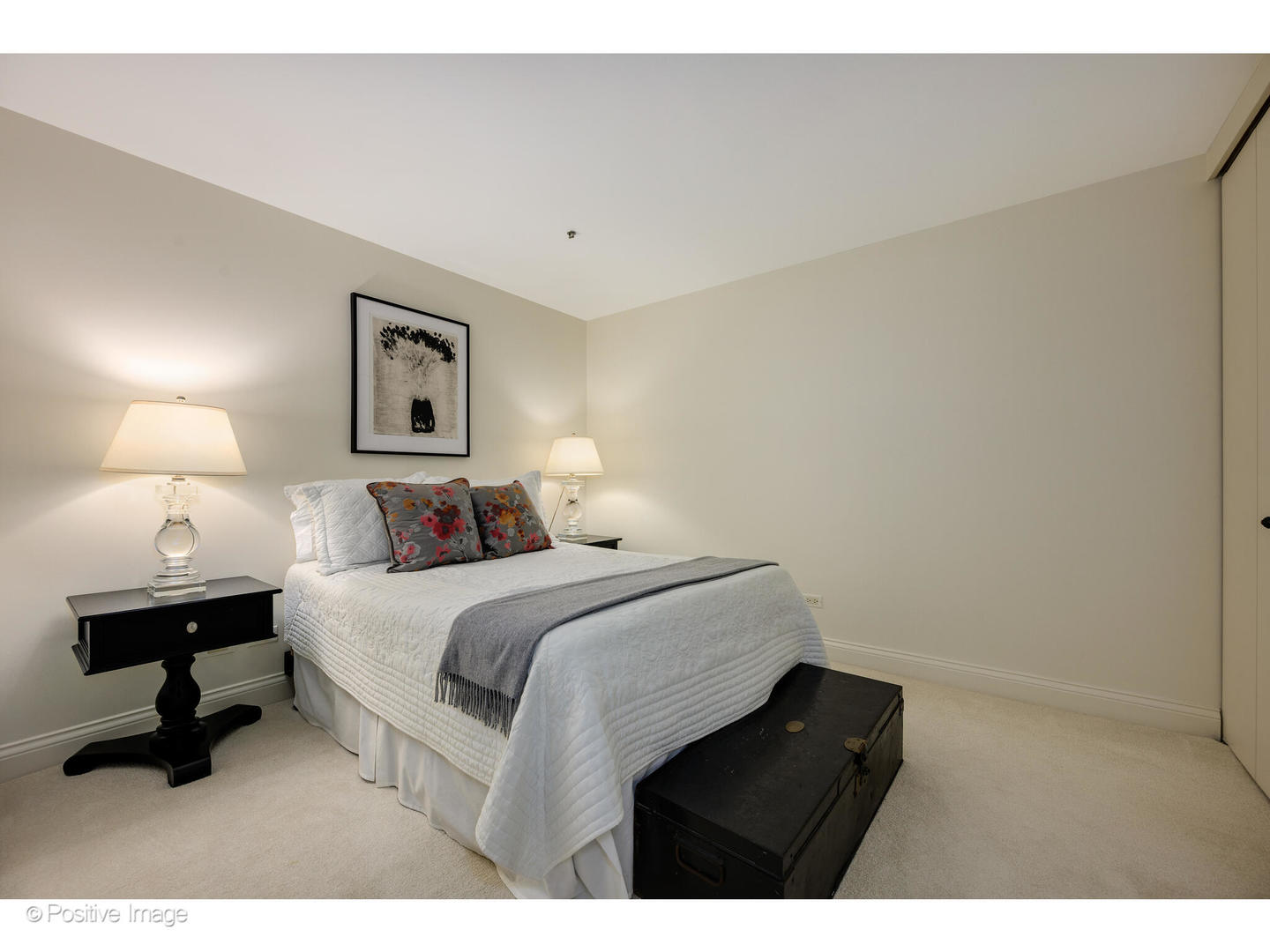 950 North Michigan Avenue Chicago IL 60611