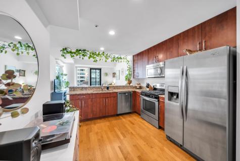 160 East Illinois Street Chicago IL 60611