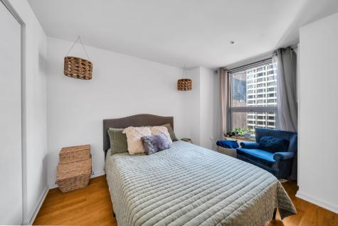 160 East Illinois Street Chicago IL 60611