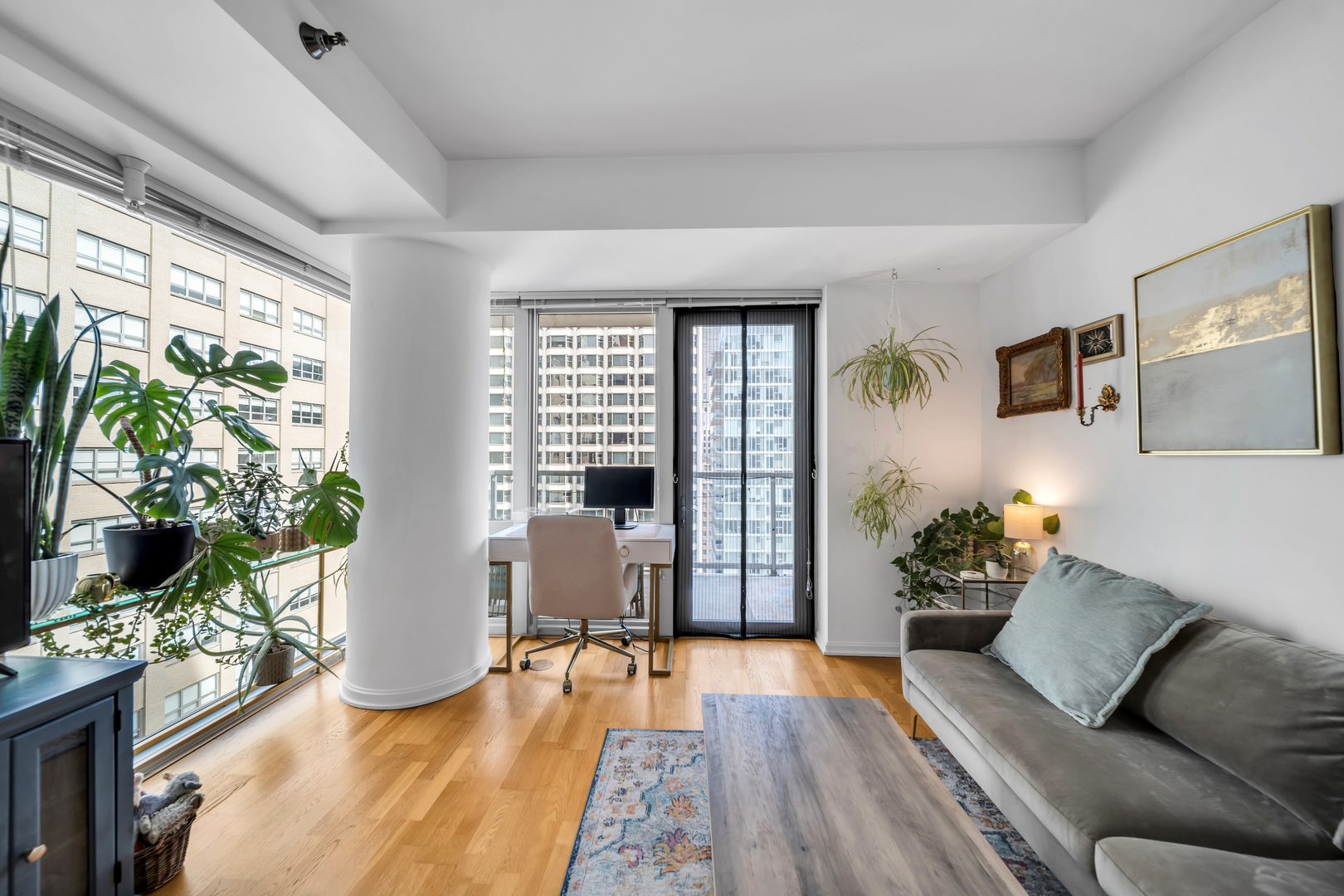 160 East Illinois Street Chicago IL 60611
