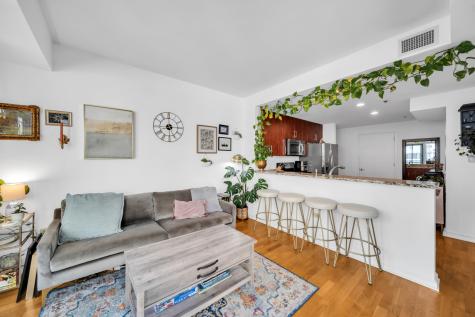 160 East Illinois Street Chicago IL 60611