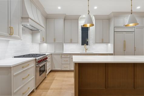 2023 West Augusta Boulevard Chicago IL 60622