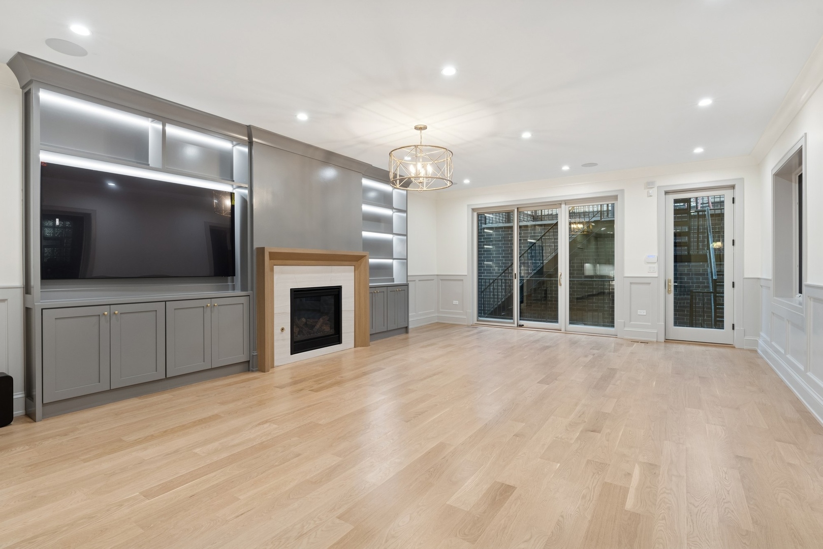 2023 West Augusta Boulevard Chicago IL 60622