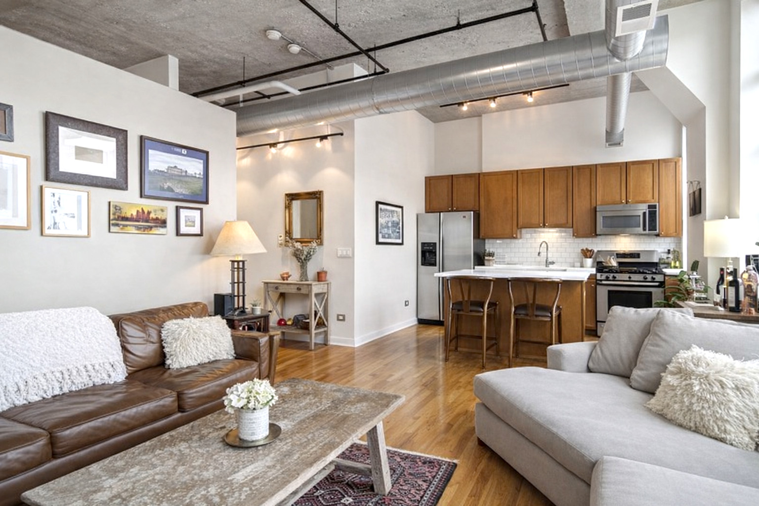 758 North Larrabee Street Chicago IL 60654