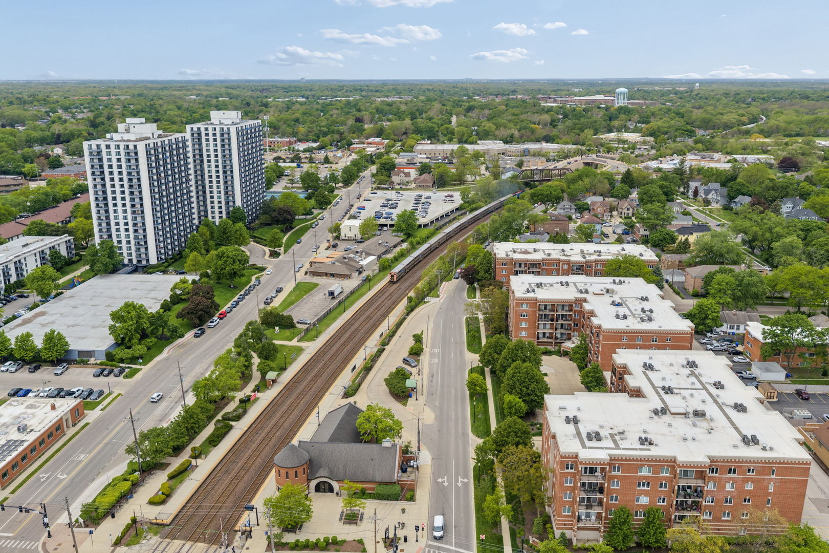 455 West Front Street Wheaton IL 60187