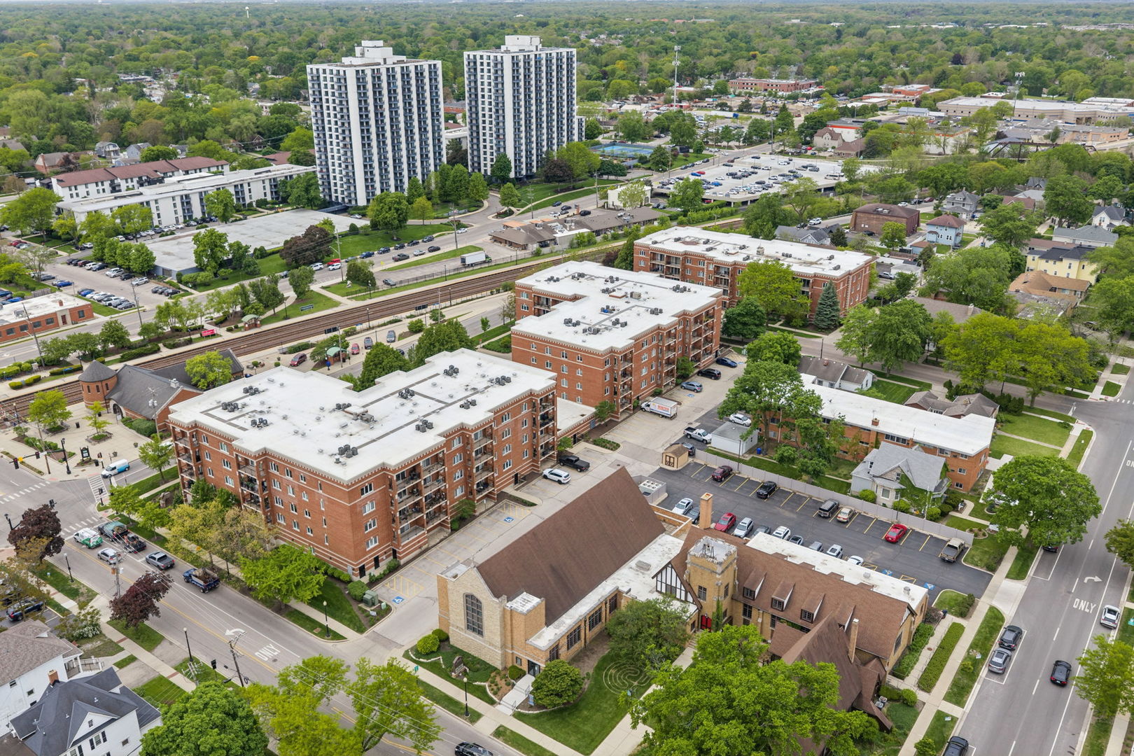 455 West Front Street Wheaton IL 60187