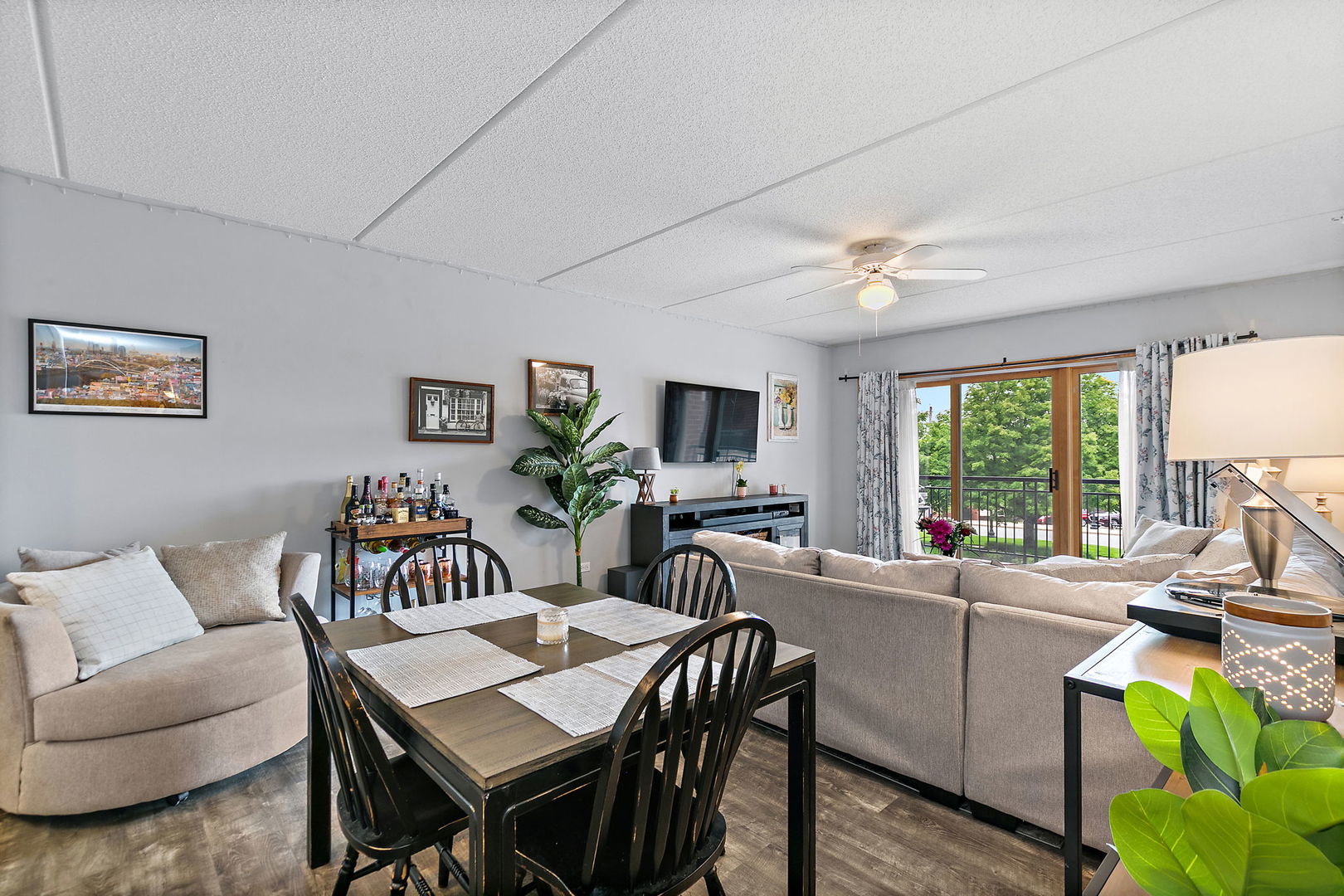 455 West Front Street Wheaton IL 60187