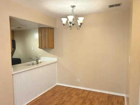 1964 Kenilworth Circle Hoffman Estates IL 60169