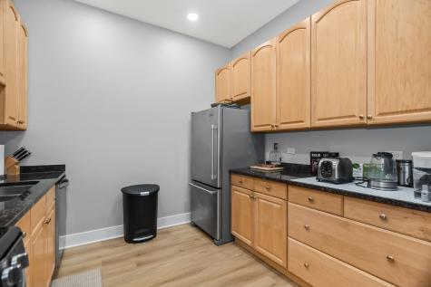 1217 North Honore Street Chicago IL 60622