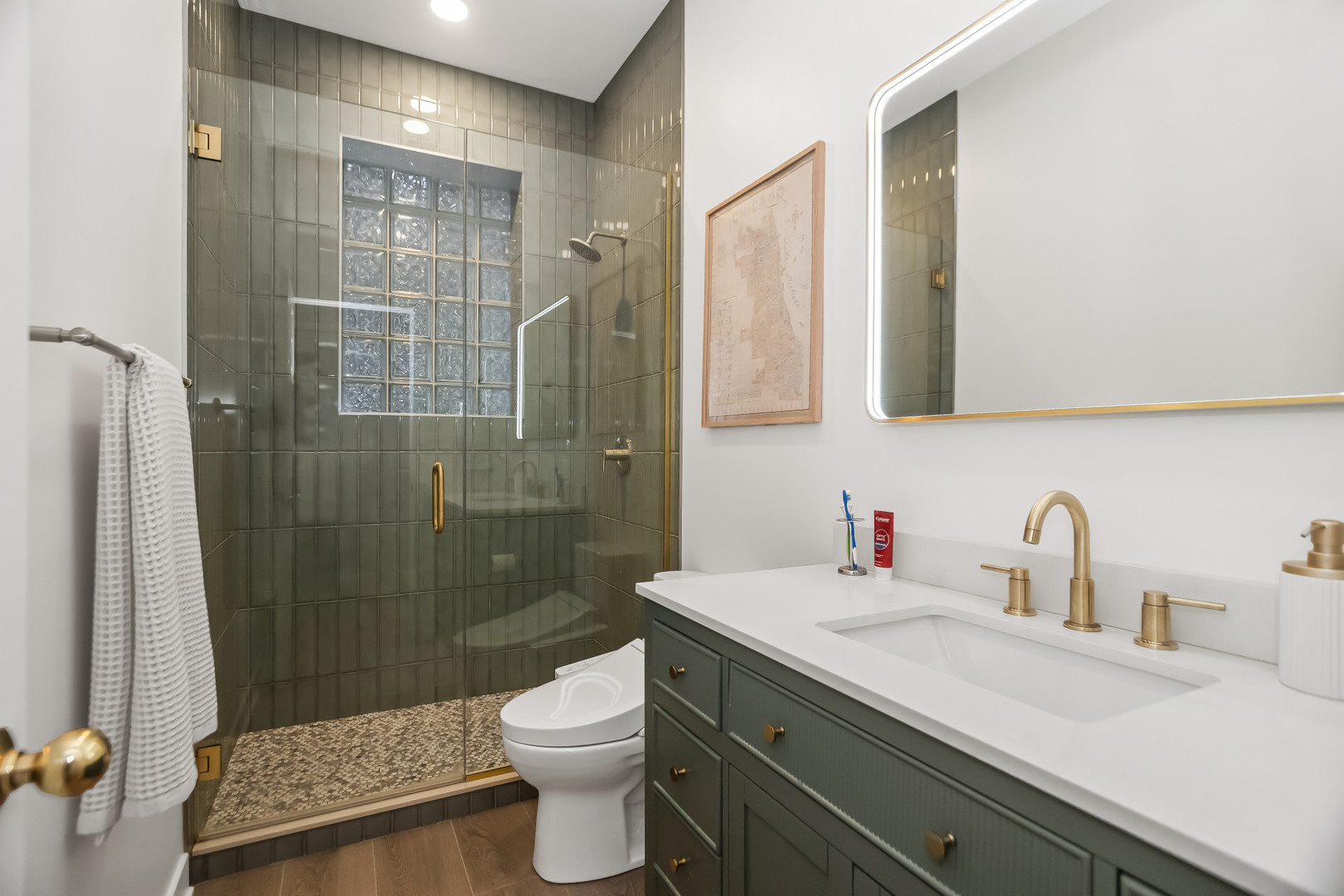 1217 North Honore Street Chicago IL 60622