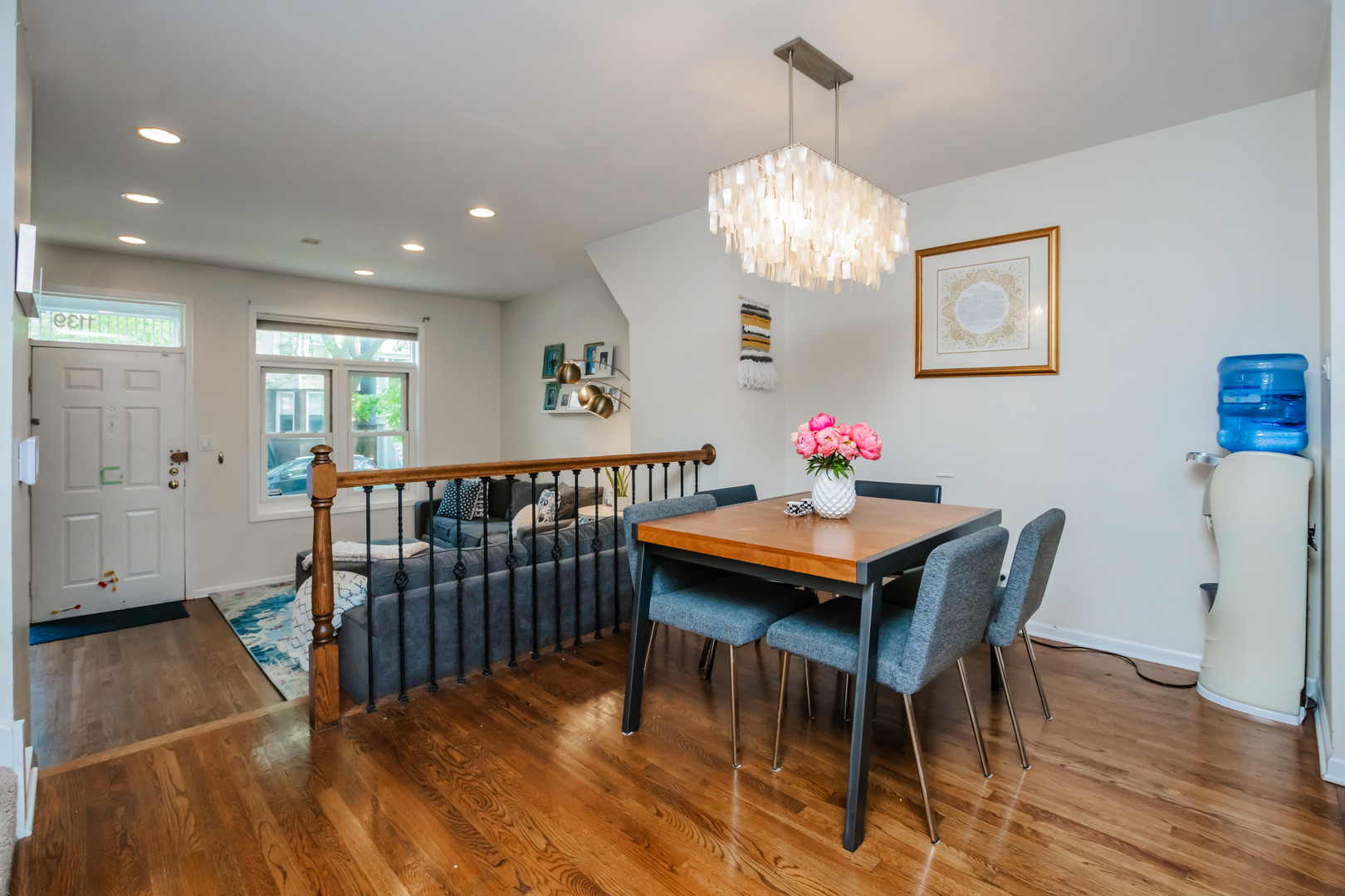 1139 West Roscoe Street Chicago IL 60657