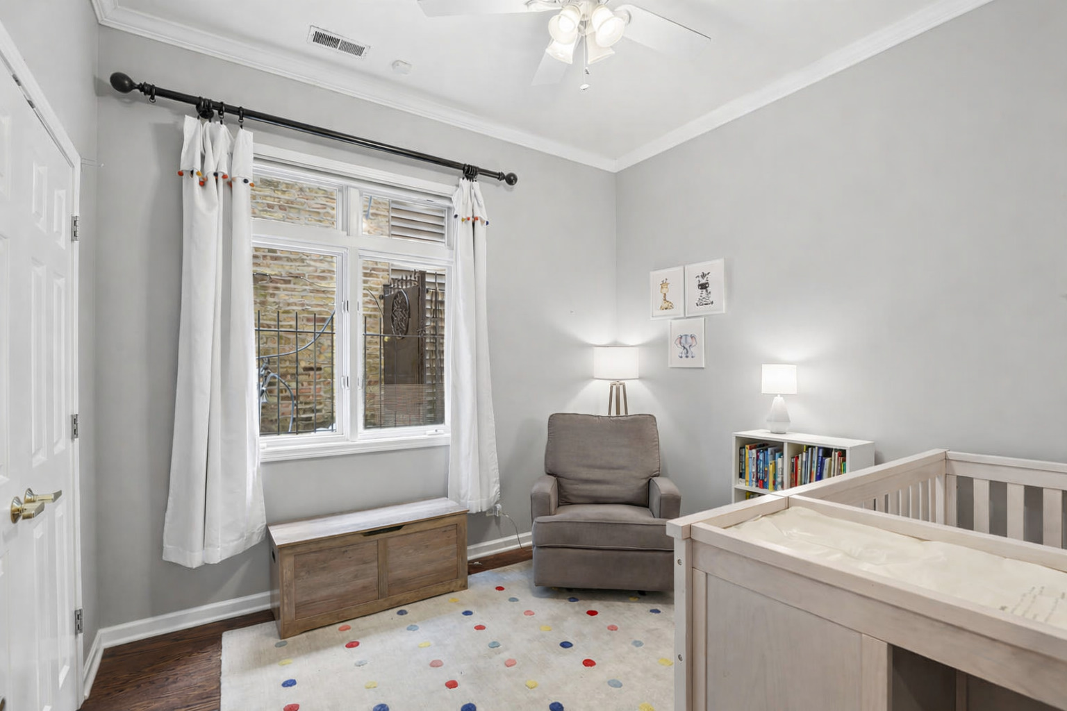 2919 North Burling Street Chicago IL 60657