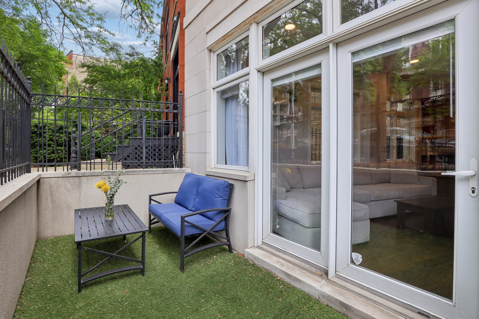 2919 North Burling Street Chicago IL 60657